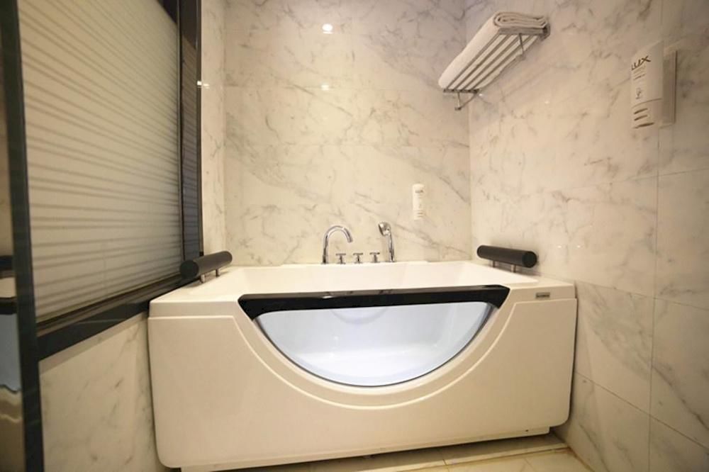 Days Inn Hotspring Xiamen Zewnętrze zdjęcie